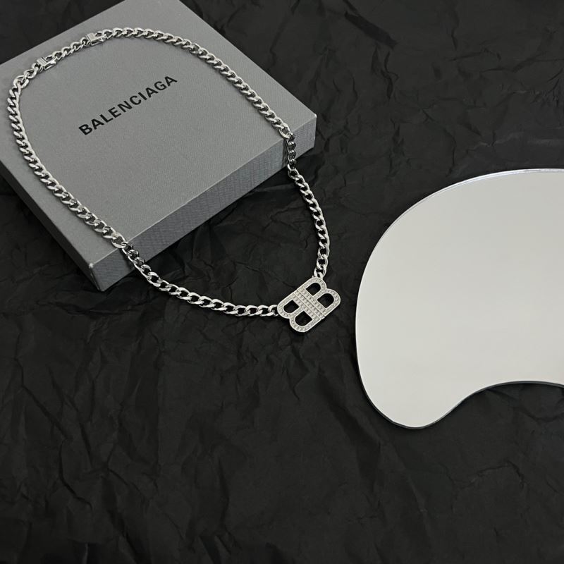 Balenciaga Necklaces - Click Image to Close